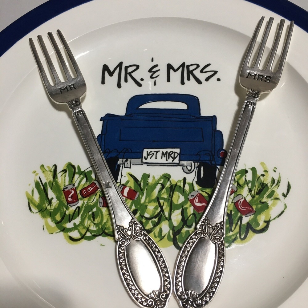 Farmhouse Mr and Mrs Wedding Gift‎ Plate and Silverware (Fork and Spoon).